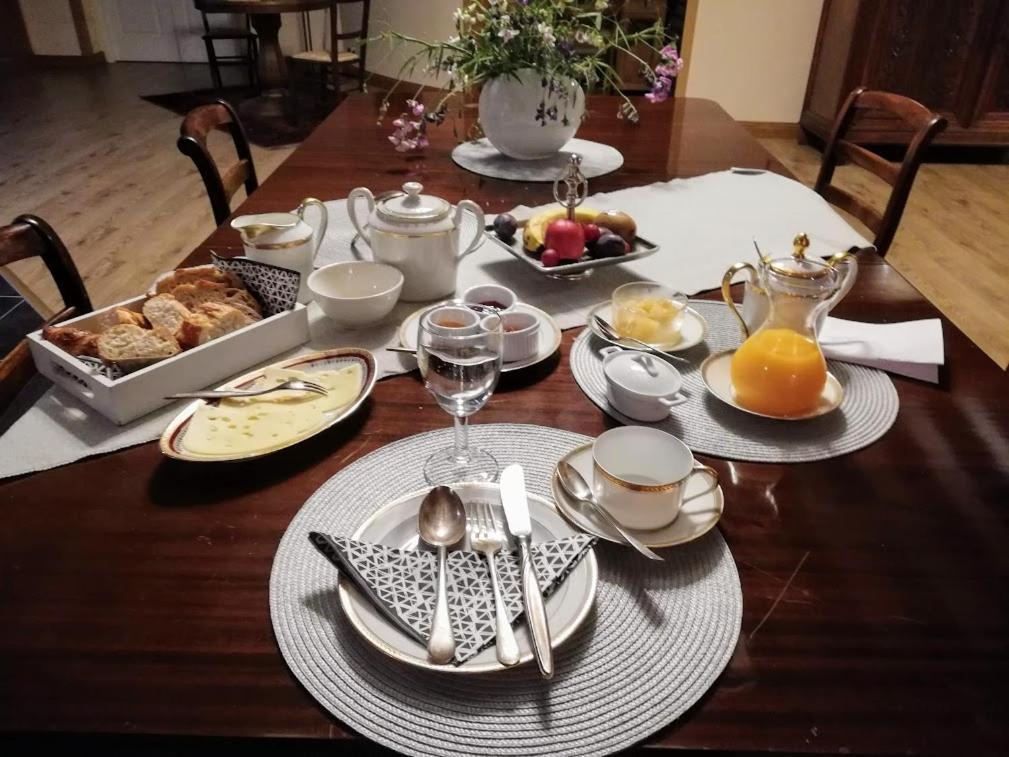 Le Domaine Des Platanes Bed & Breakfast Bourg-Charente Exterior foto